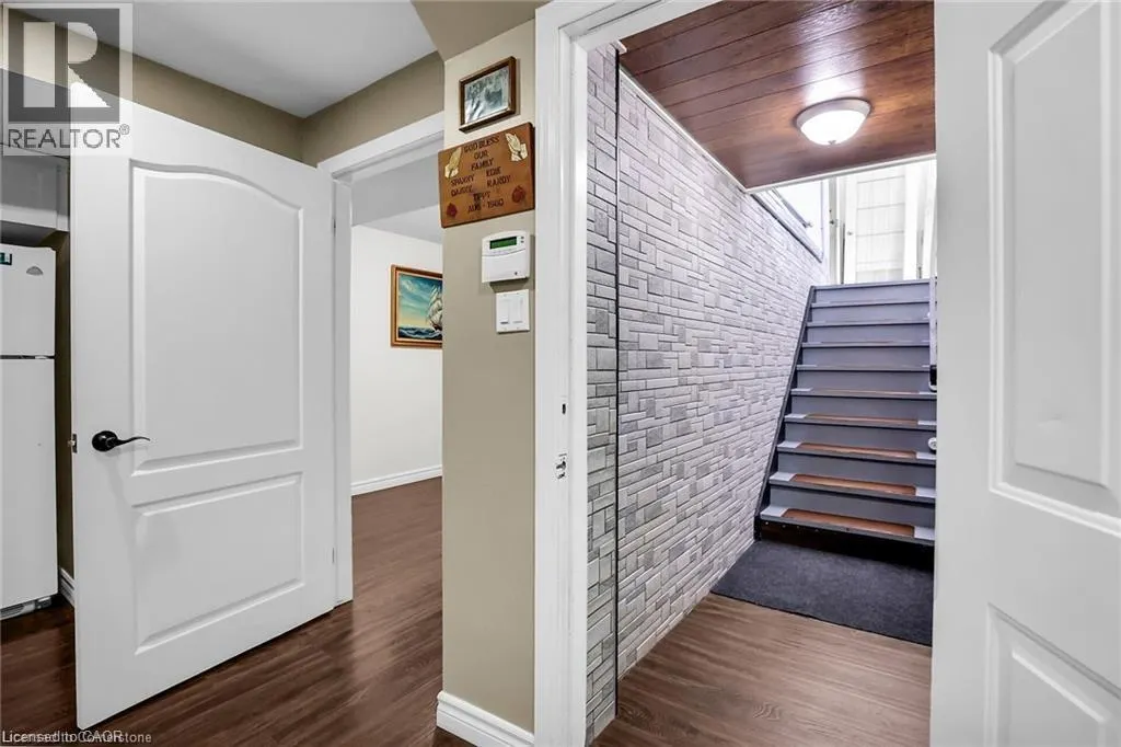 975 FOSS Road