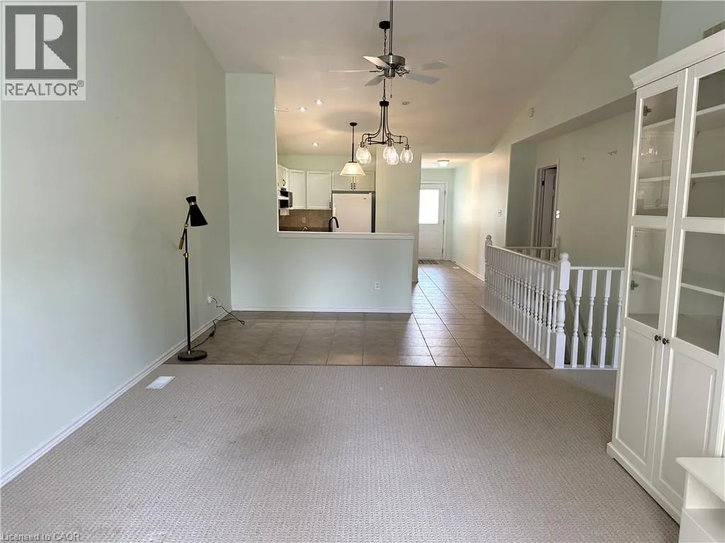 510 QUEENSWAY Street W Unit# 38 #38