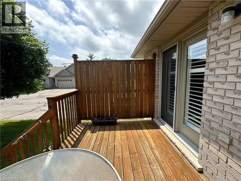 510 QUEENSWAY Street W Unit# 38 #38