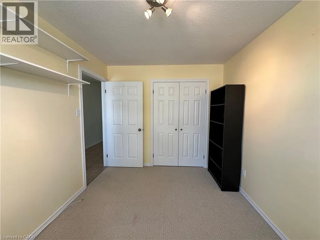 510 QUEENSWAY Street W Unit# 38 #38