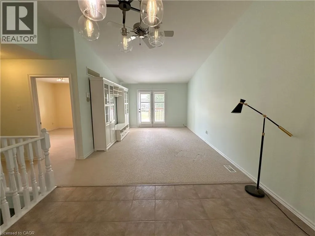 510 QUEENSWAY Street W Unit# 38 #38