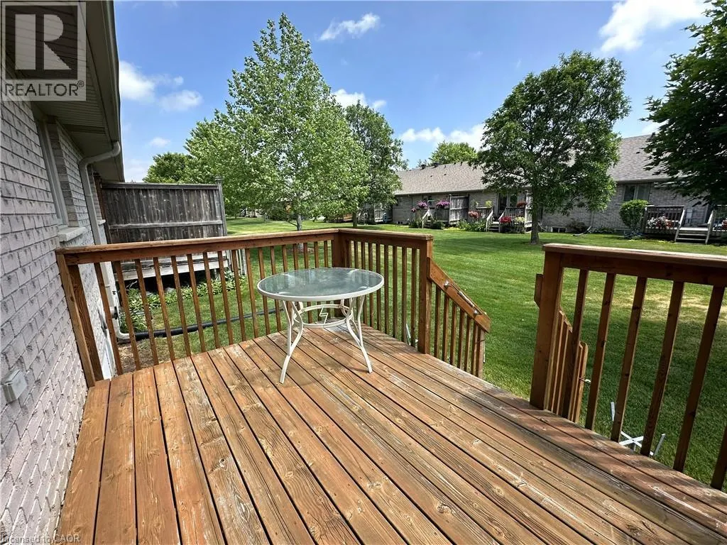 510 QUEENSWAY Street W Unit# 38 #38