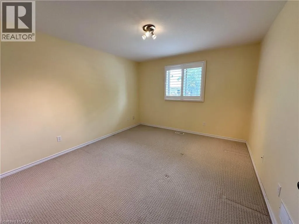 510 QUEENSWAY Street W Unit# 38 #38