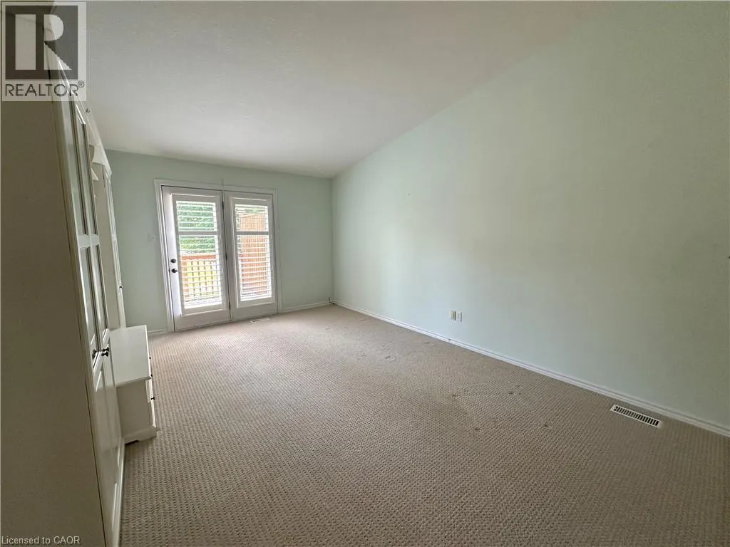 510 QUEENSWAY Street W Unit# 38 #38