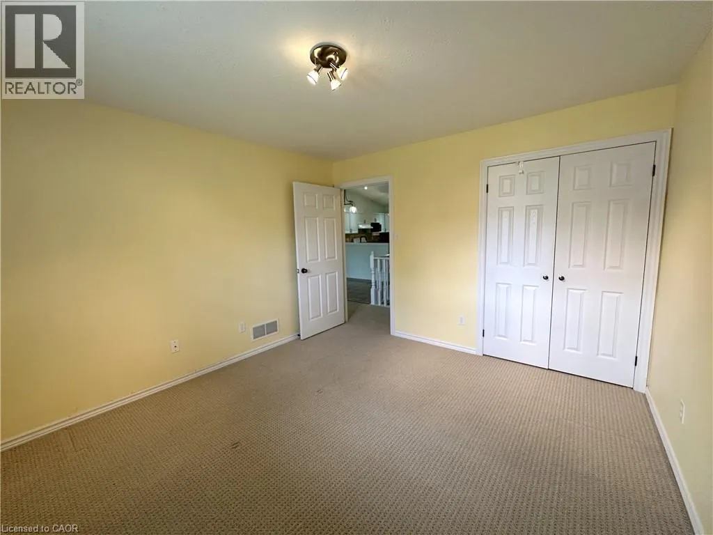 510 QUEENSWAY Street W Unit# 38 #38