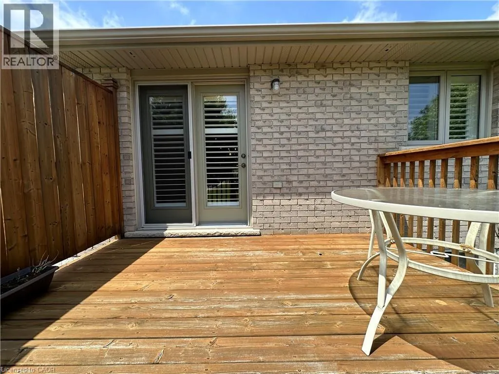 510 QUEENSWAY Street W Unit# 38 #38