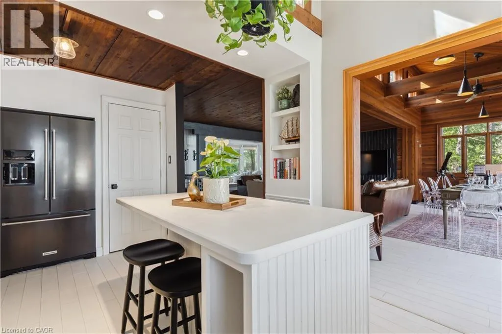 4209 MUSKOKA ROAD 117 Unit# 3 #3