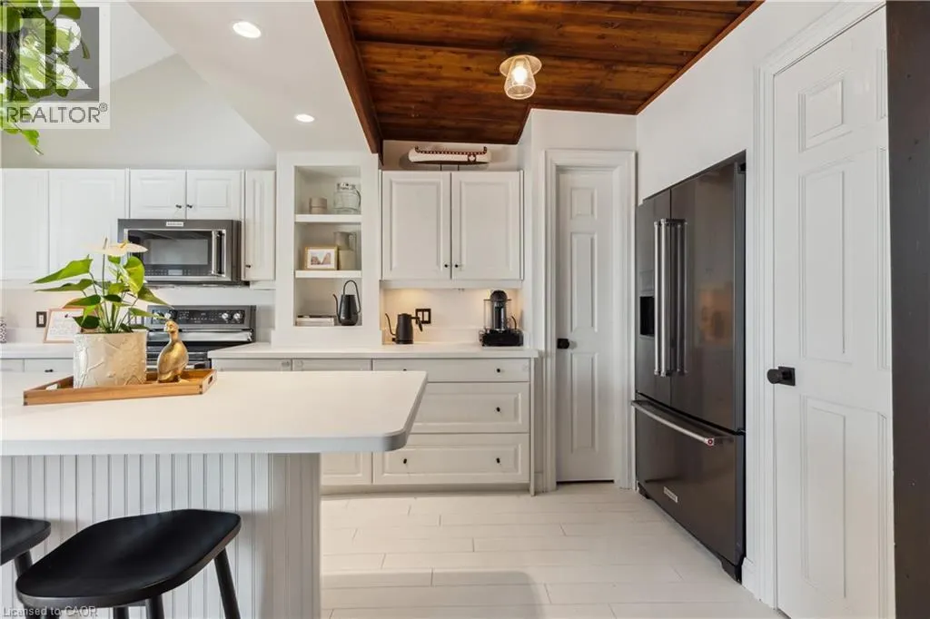 4209 MUSKOKA ROAD 117 Unit# 3 #3