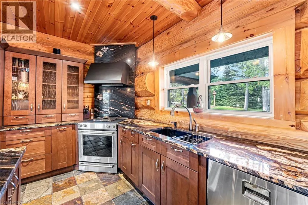 11 NEVIS RIDGE Drive