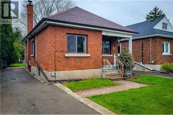 187 PARADISE Road N