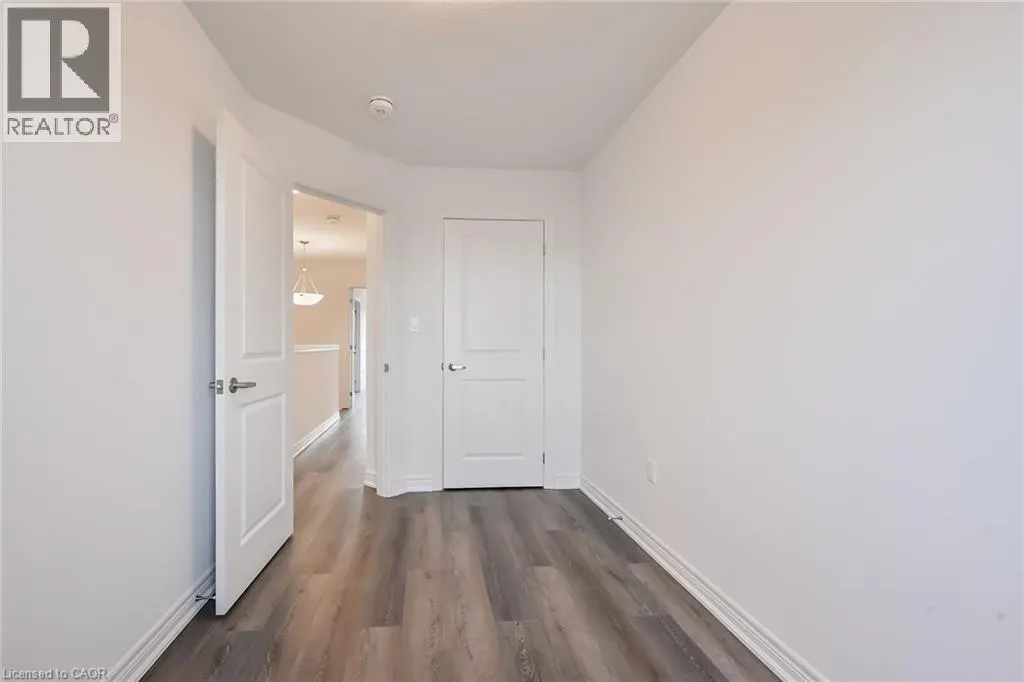 120 COURT Drive Unit# 35 #35