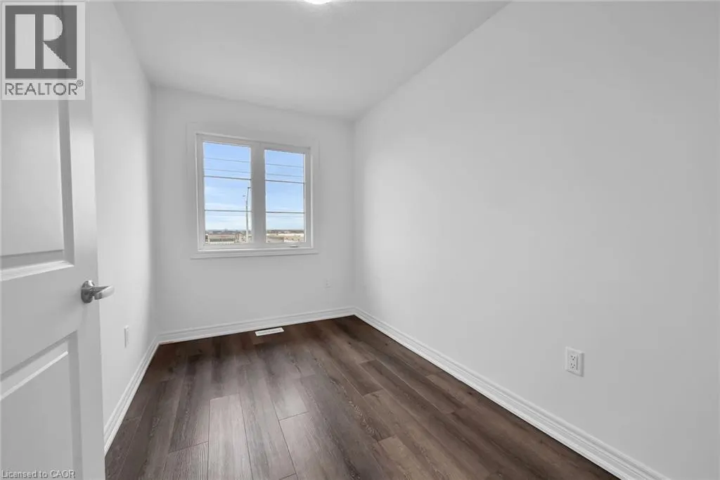 120 COURT Drive Unit# 35 #35