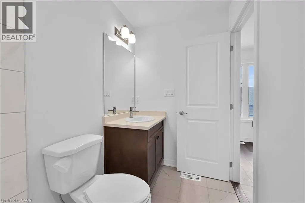 120 COURT Drive Unit# 35 #35