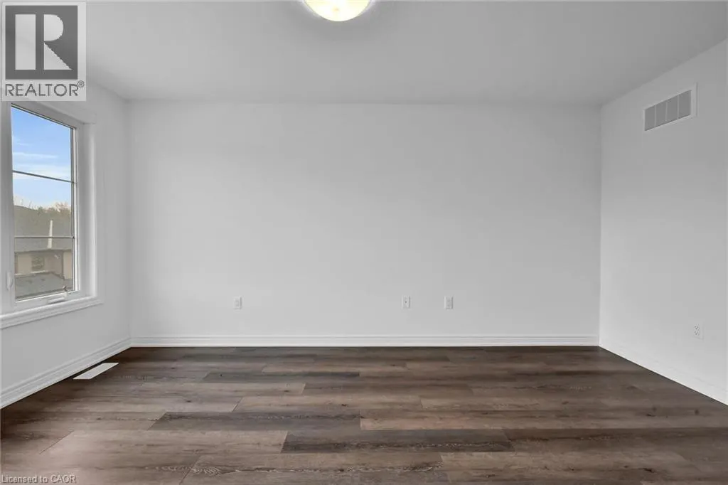 120 COURT Drive Unit# 35 #35