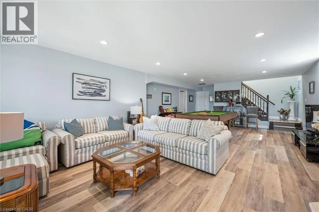 39 HOLLY Trail