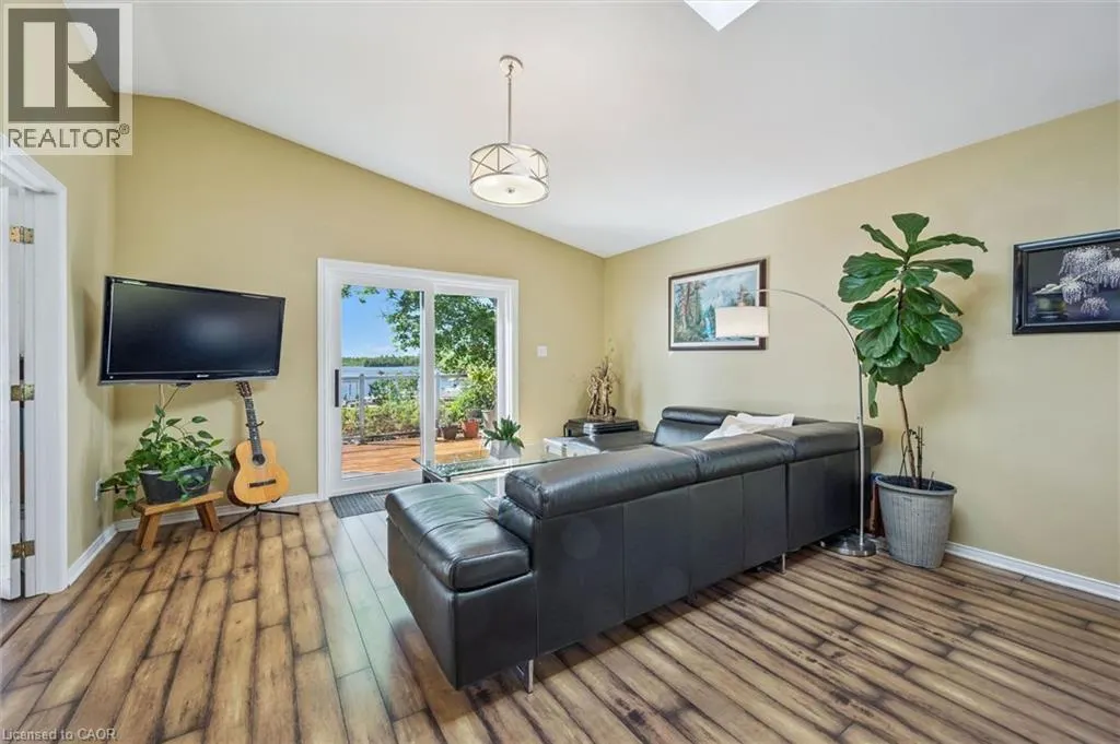 39 HOLLY Trail