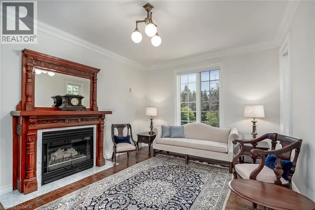 938 GOVERNOR'S Road
