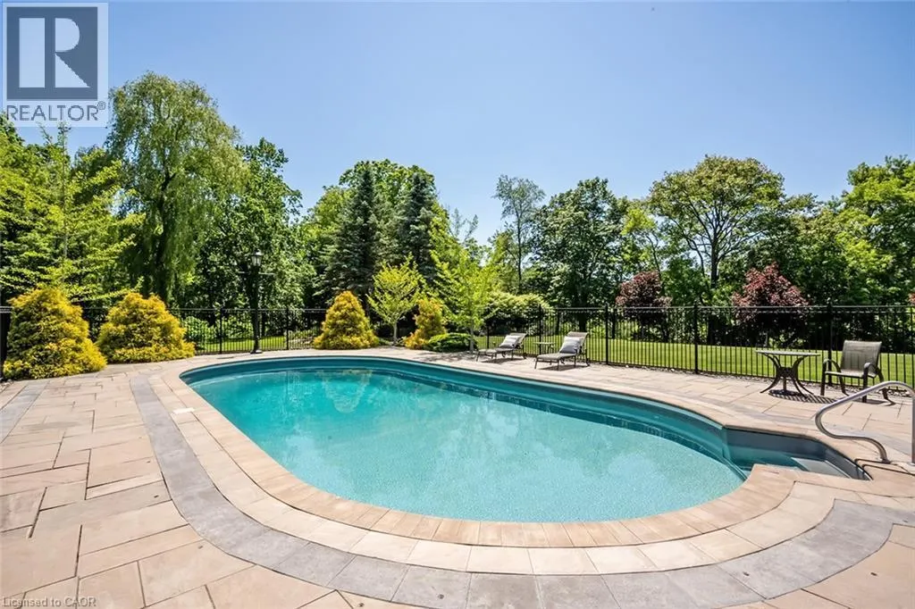 938 GOVERNOR'S Road