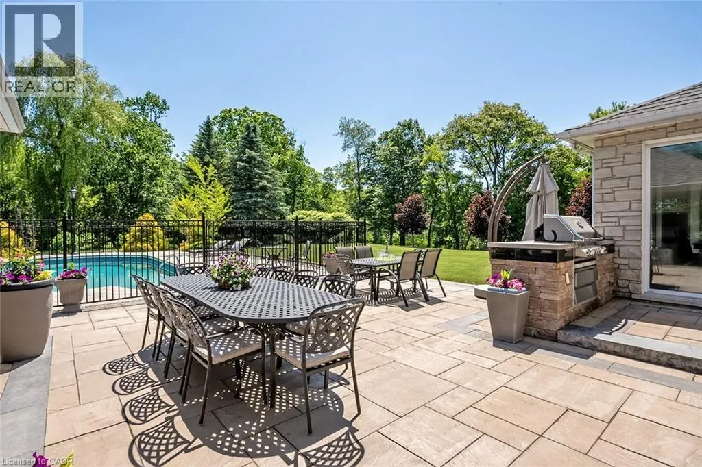 938 GOVERNOR'S Road
