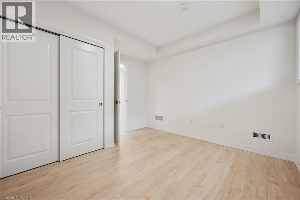 525 ERINBROOK Drive Unit# C052 #C052