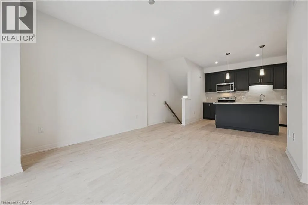 525 ERINBROOK Drive Unit# C052 #C052