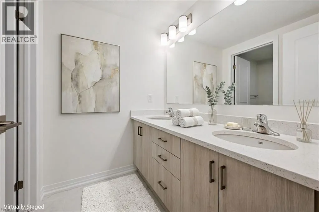 525 ERINBROOK Drive Unit# C052 #C052