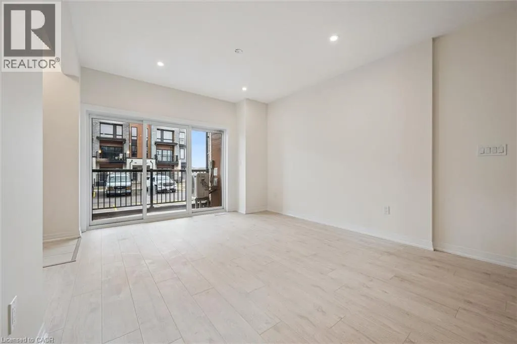 525 ERINBROOK Drive Unit# C052 #C052