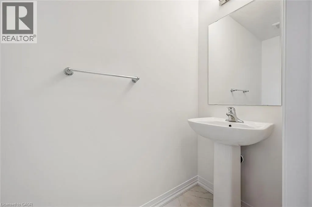 525 ERINBROOK Drive Unit# C052 #C052