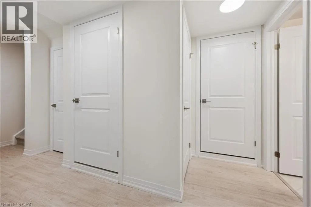 525 ERINBROOK Drive Unit# C052 #C052