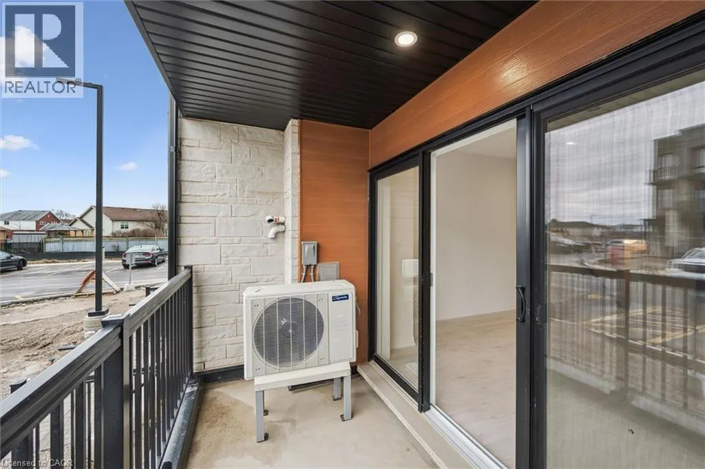 525 ERINBROOK Drive Unit# C052 #C052