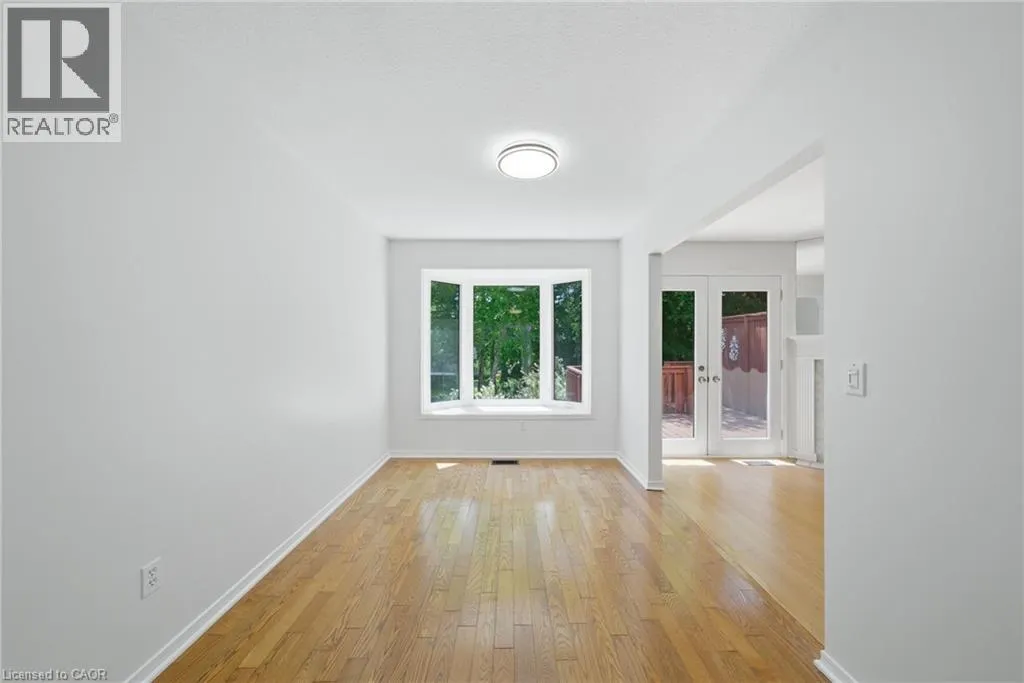 180 LAWRENCE Lane