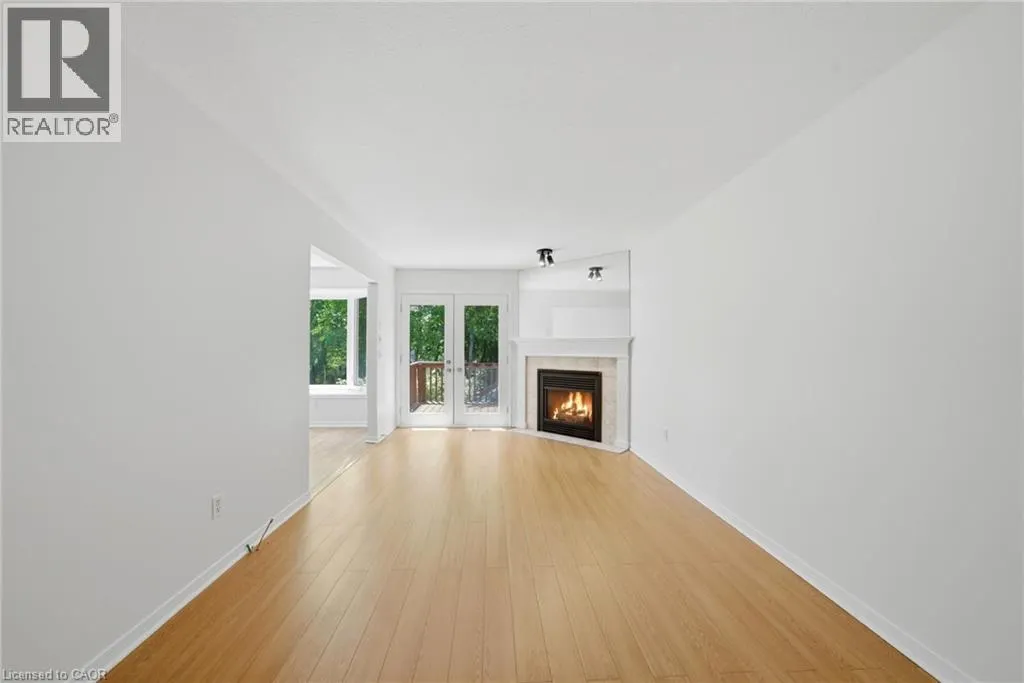 180 LAWRENCE Lane