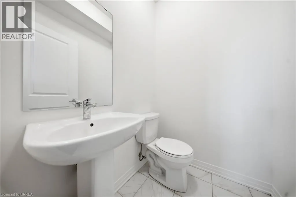 585 COLBORNE Street Unit# 107 #107