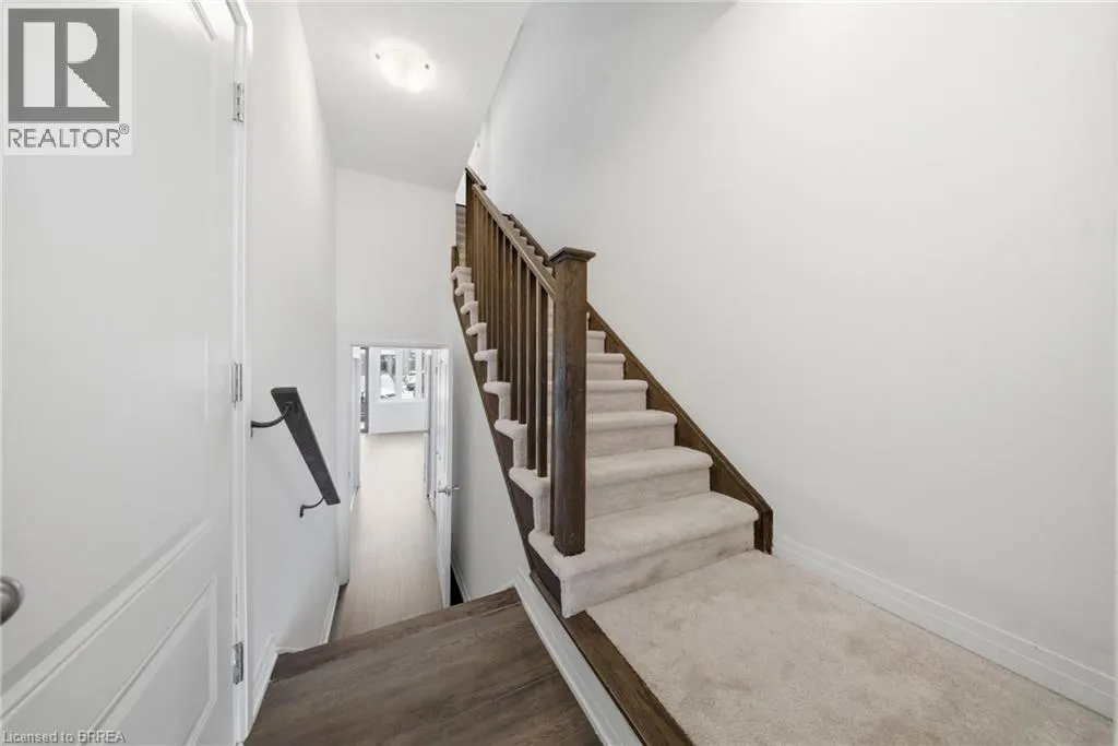 585 COLBORNE Street Unit# 107 #107