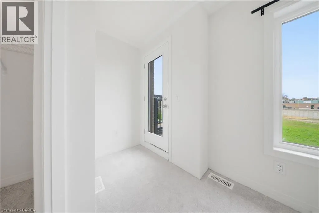 585 COLBORNE Street Unit# 107 #107