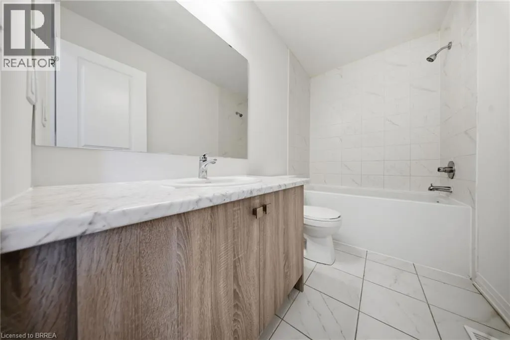 585 COLBORNE Street Unit# 107 #107