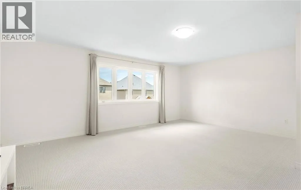 10 MCGOVERN Lane