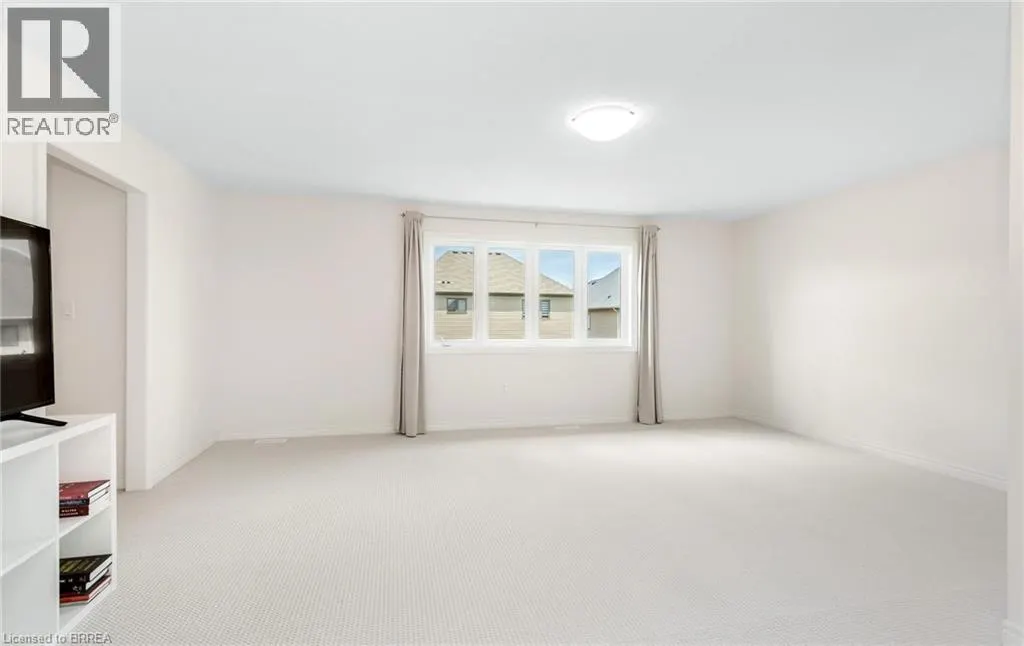 10 MCGOVERN Lane