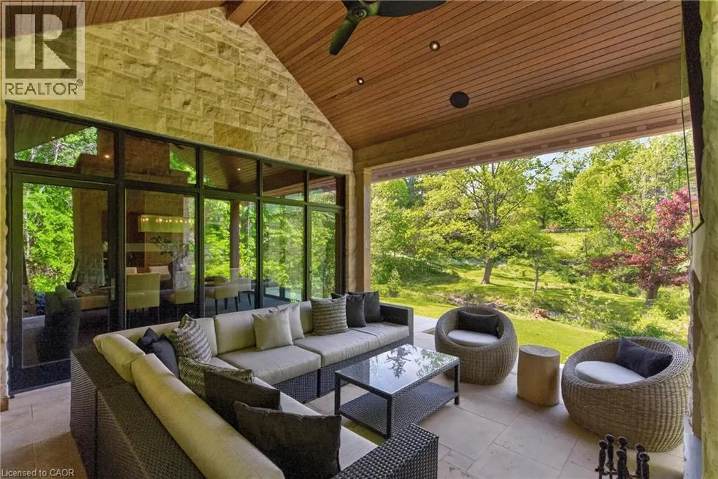 981 MINERAL SPRINGS Road