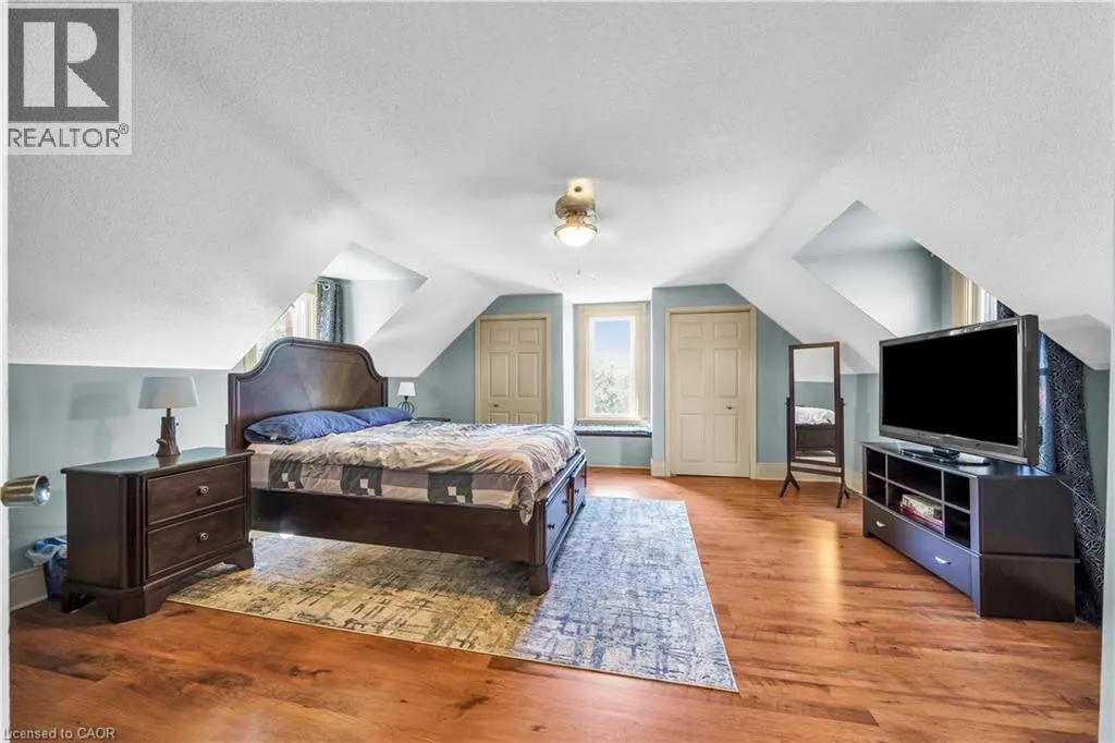 4932 FLY Road