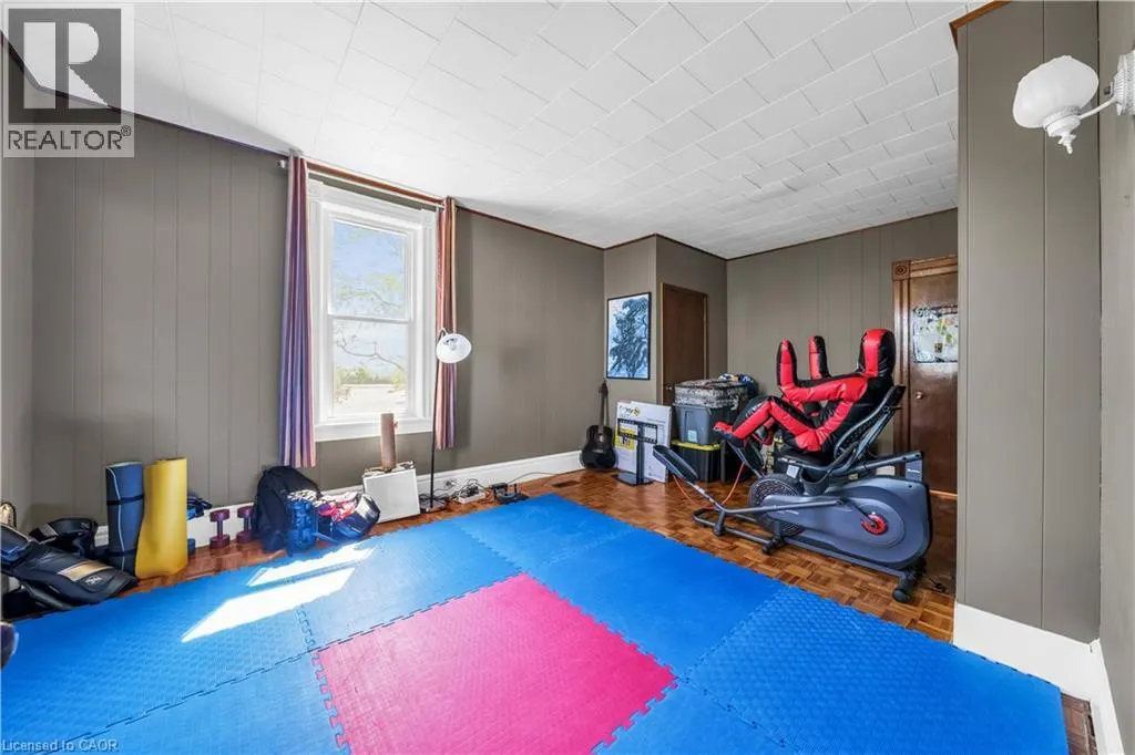 4932 FLY Road