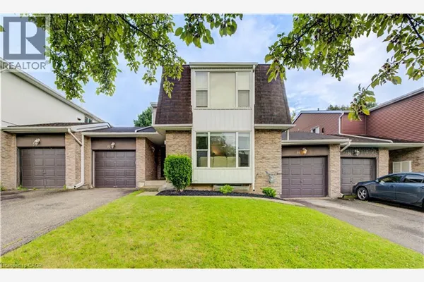 19 HILLBROOK Crescent