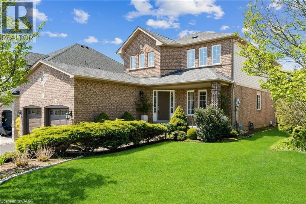 106 MOORE Crescent