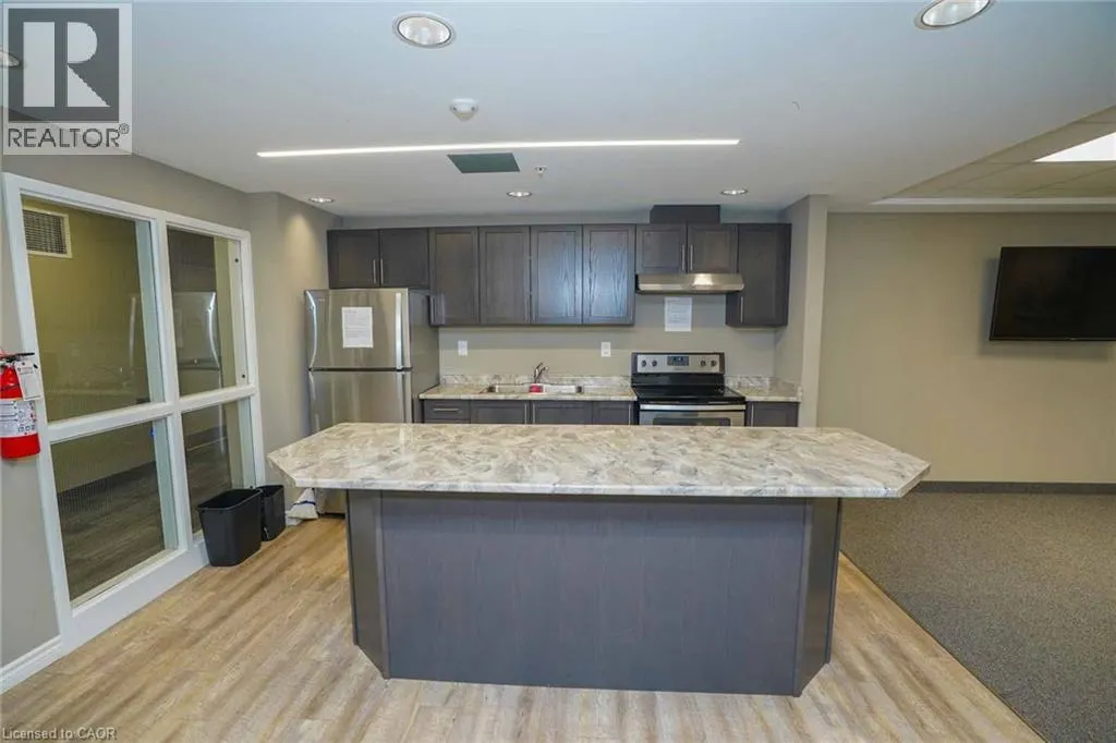 7 KAY Crescent Unit# 107 #107