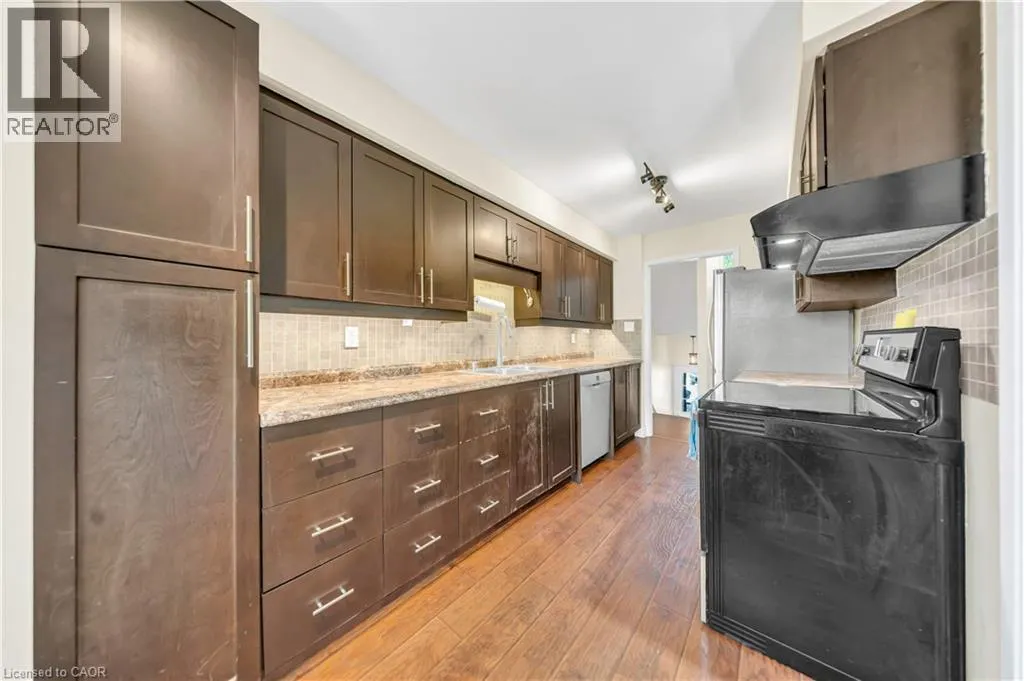 49 RHONDA Road Unit# 90 #90