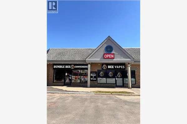 1400 WEBER Street E Unit# A5