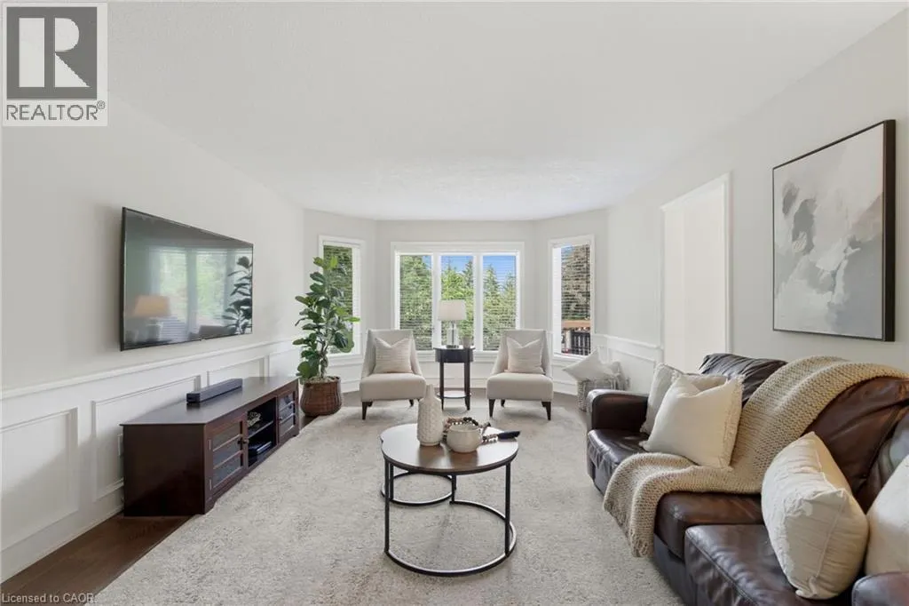 2205 SHAFTESBURY Court