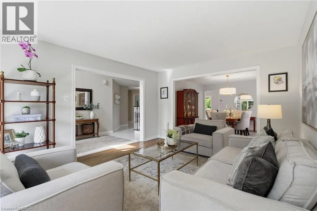 2205 SHAFTESBURY Court