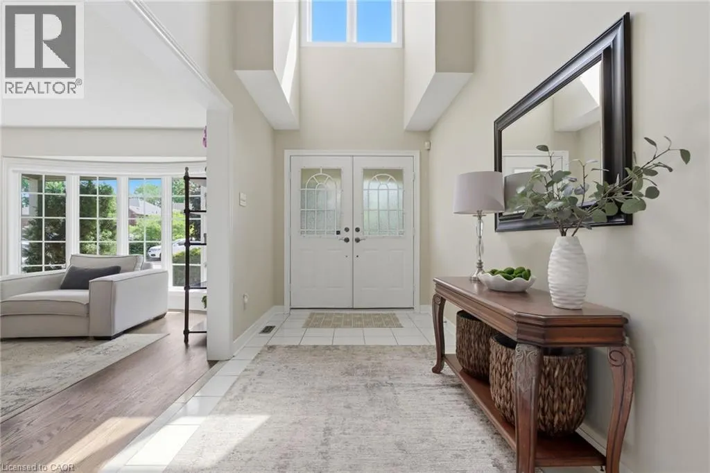 2205 SHAFTESBURY Court