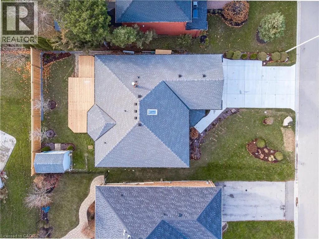175 BLUEBELL Crescent